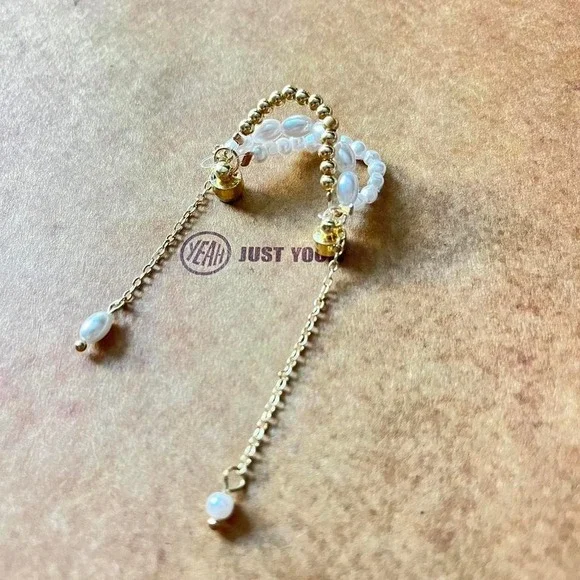1 Elegant Pearl Ear Cuff Dangle Chain Magnetic Non Piercing Earring new - Picture 4 of 5